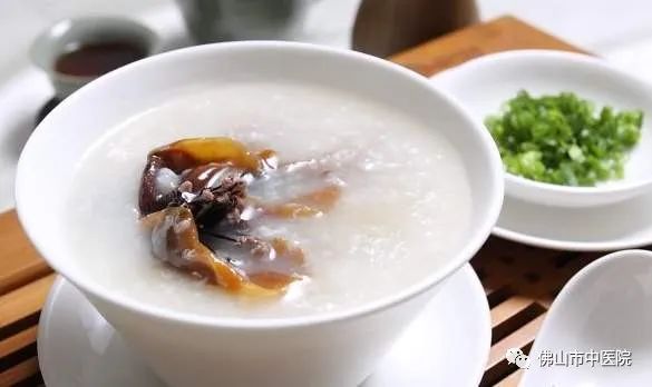 【干货】每天汗涔涔，*处私**更是瘙痒难忍？3个利湿止带食疗拯救你