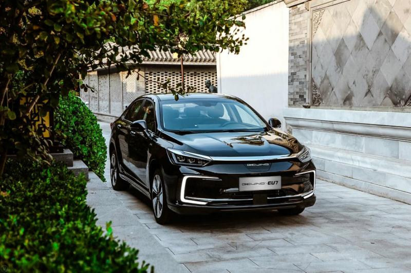 打通使用权交易场景BEIJING汽车携手小桔车服开启鹏翼计划2.0时代