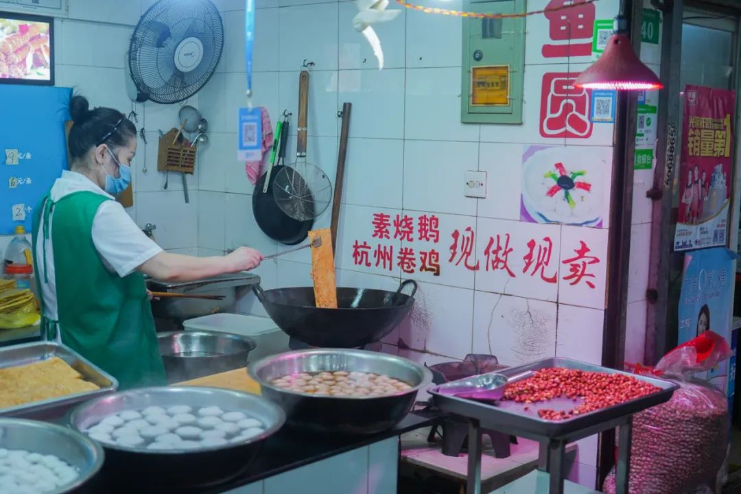 30年老店卤鸡,30年老字号温州八珍烤鸡