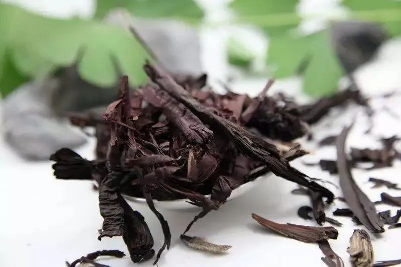 新升级↑像口红一样的紫草膏,远离痒痛,舒“肤”一夏