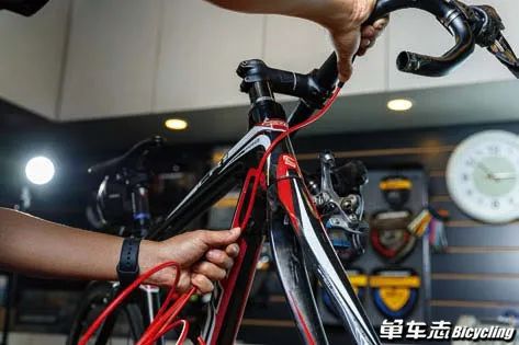 什么时候换刹车线,全刹变速线和刹车线多久一换