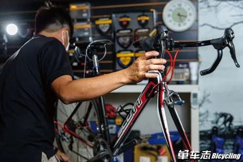 什么时候换刹车线,全刹变速线和刹车线多久一换