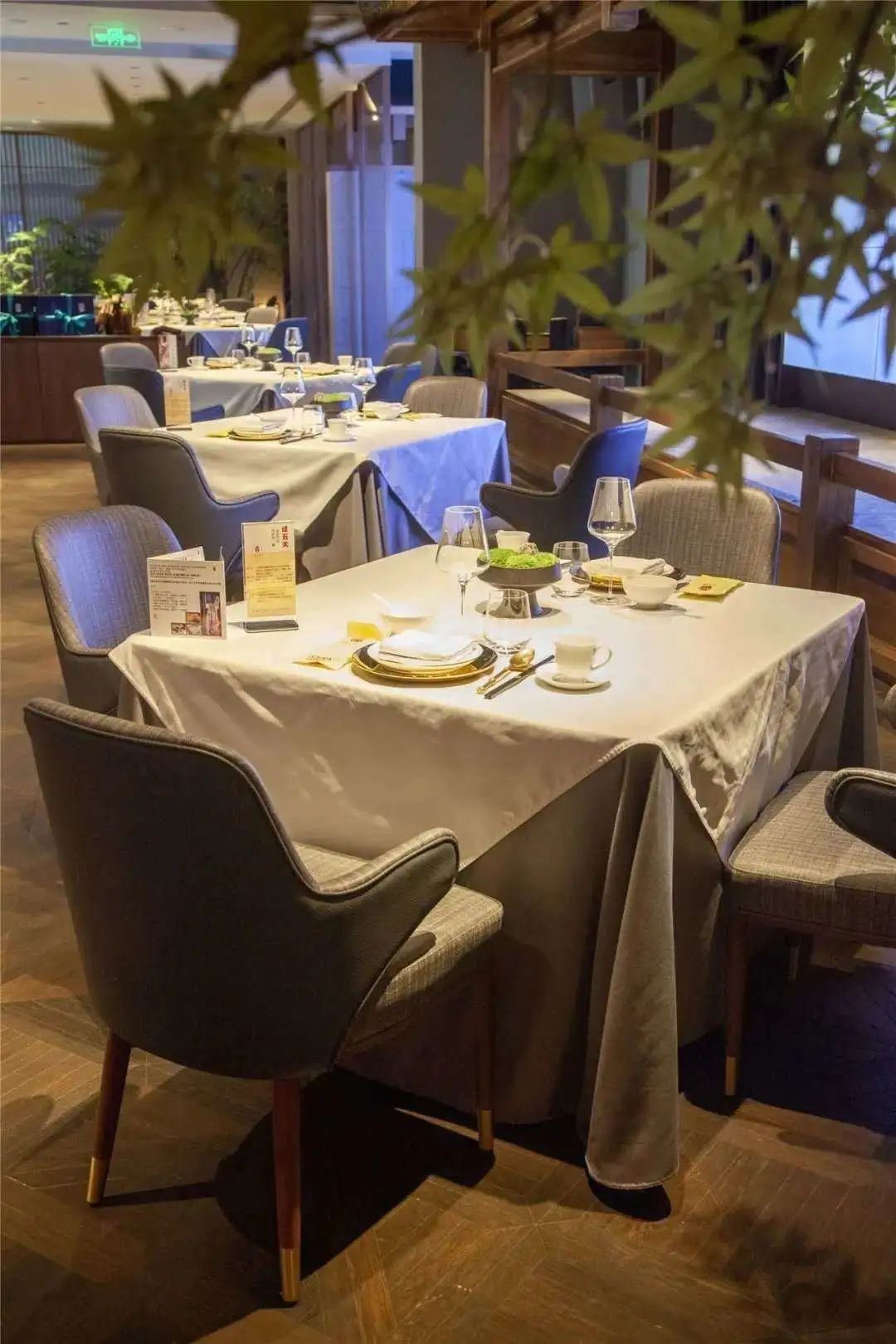 冰淇淋牛角、3.6折鱼头泡饼、川菜大师新菜单、超值早午餐、父亲节茶礼……本周的吃货愿望清单已更新|一周好吃