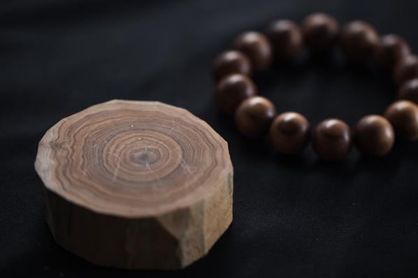 老料天然绿檀木手串,老檀木手串1.0