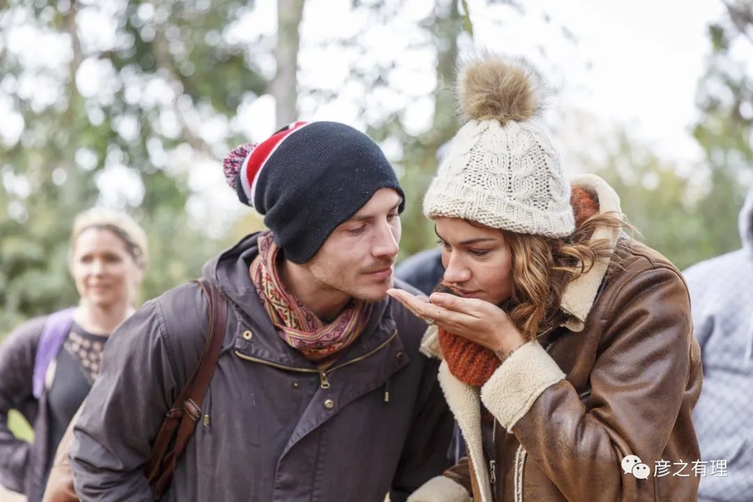 别看它长得像“粪球”，却是“黄金”配料，错过了要等一整年