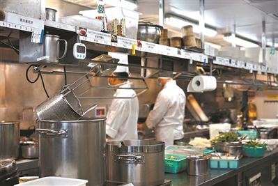 疫情期间避免就餐聚餐,疫情中应备的食物