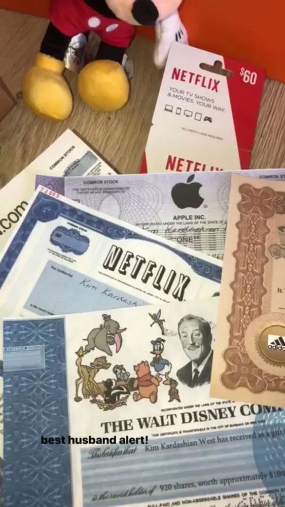 1.7亿买豪宅只为放球鞋?她说:老娘买鞋的快乐只有3秒