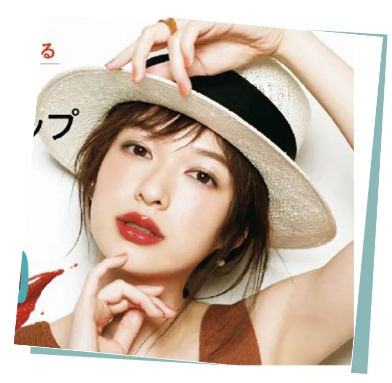 成熟系淡颜妆容御姐妆,清冷厌世风妆容