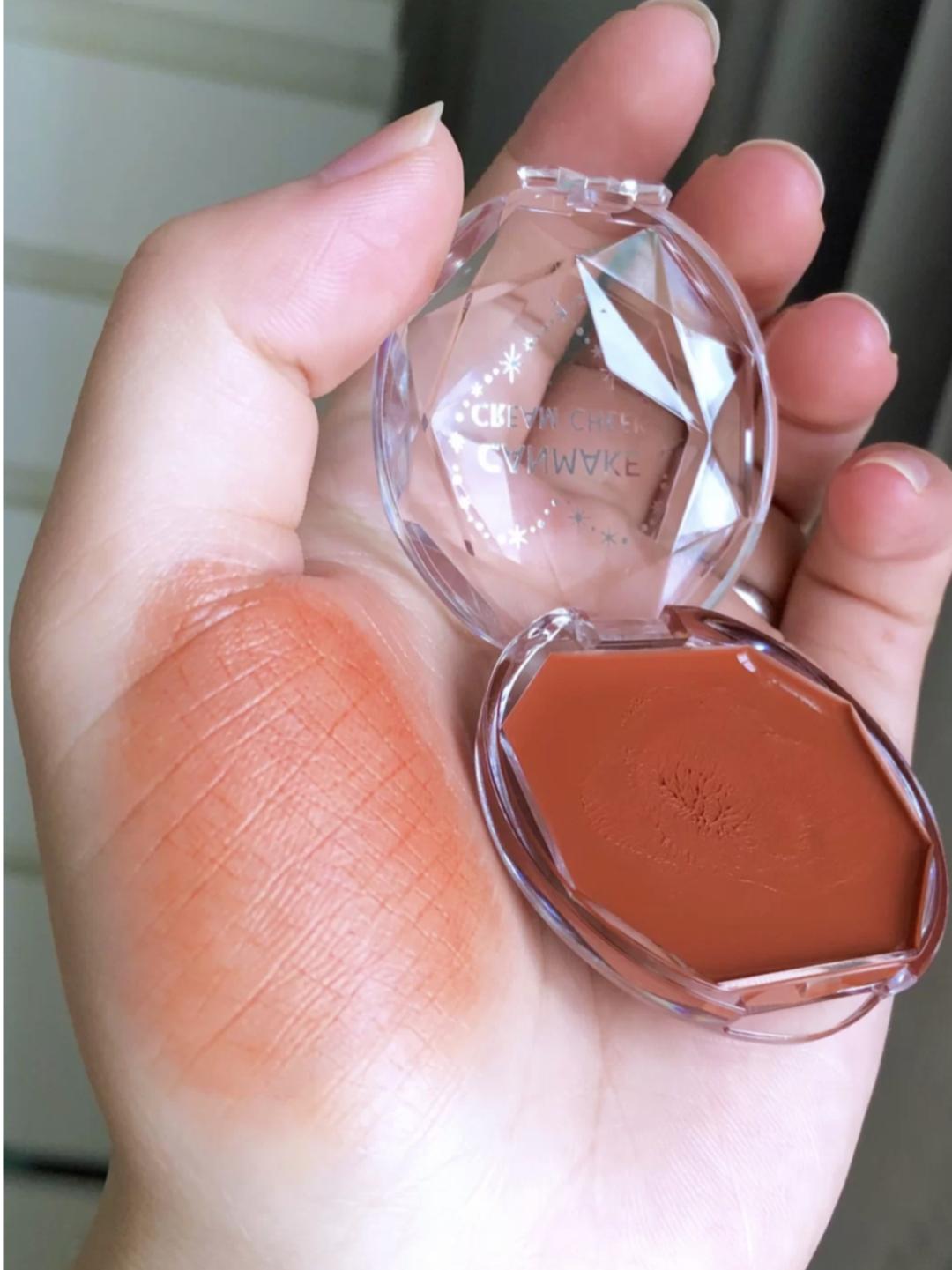 成熟系淡颜妆容御姐妆,清冷厌世风妆容