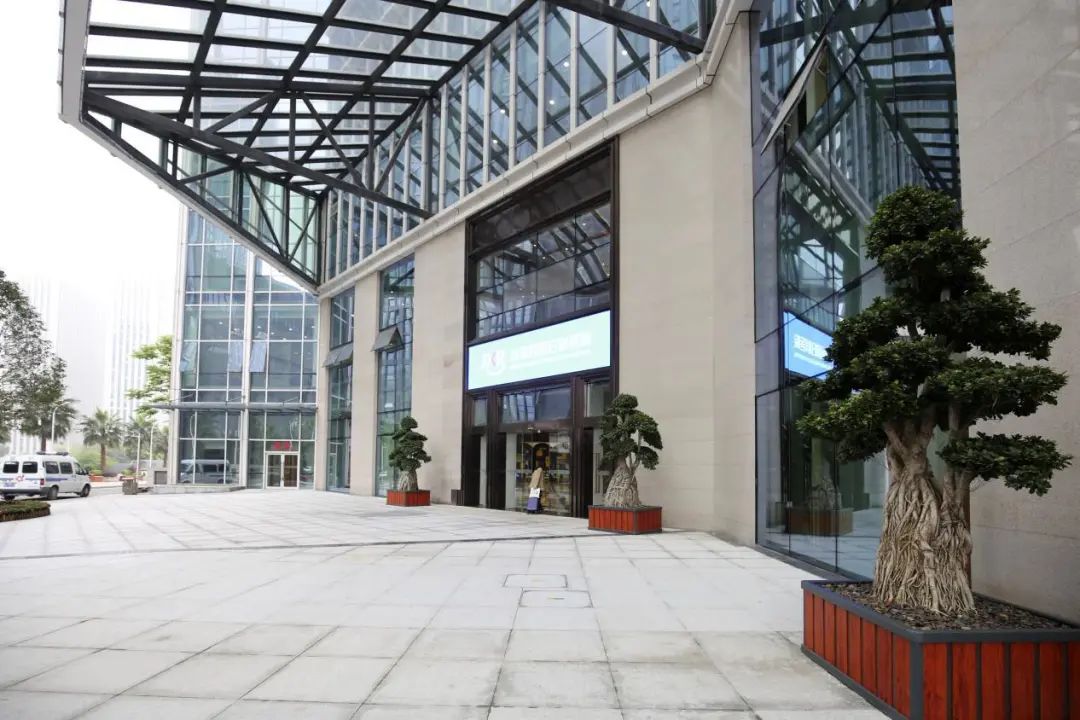 颠覆人心图片,打破女性刻板印象图片素材