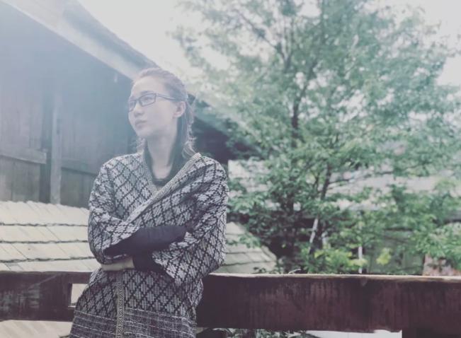 让《男人装》脱销的性感妖姬，如今更绝了