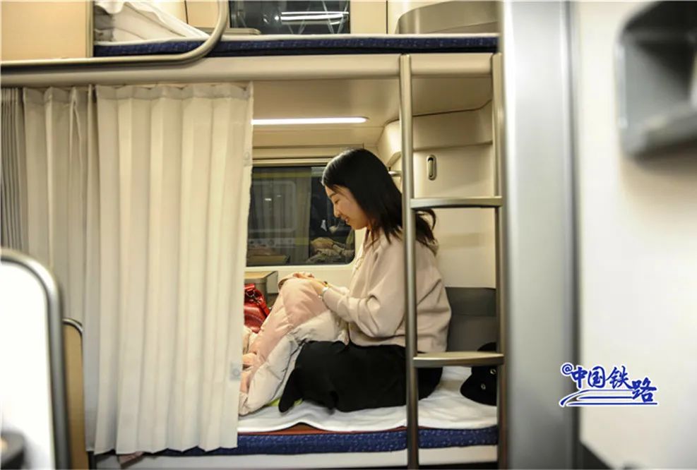 那些年我们坐过的双层列车 (那些年我们坐过的双层火车)