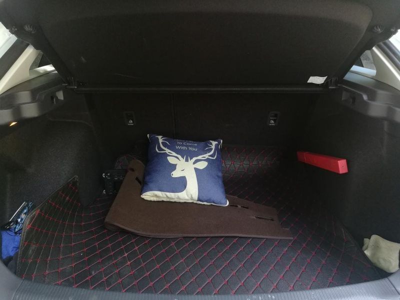 蔚领用车成本,大众蔚领汽车细节使用方法