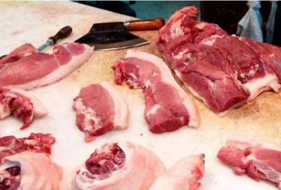 农贸市场的猪肉为啥一股腥臭味,为什么菜市场的猪肉比超市臭