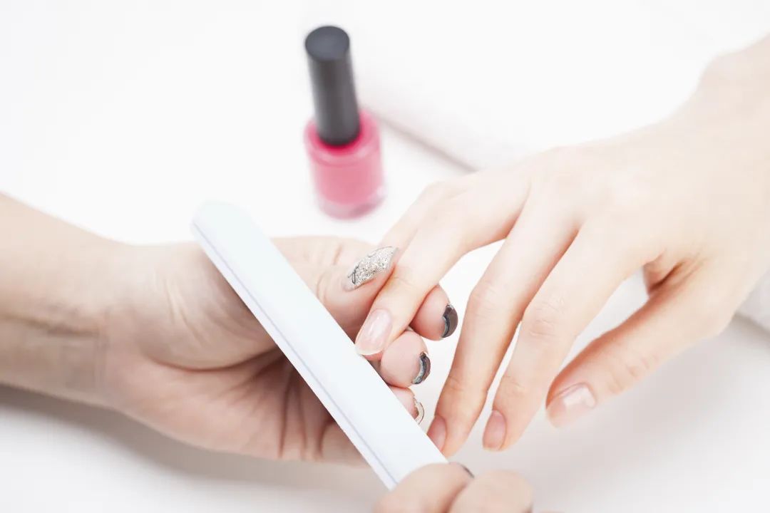 美甲的致命危害,美甲的禁忌和注意事项