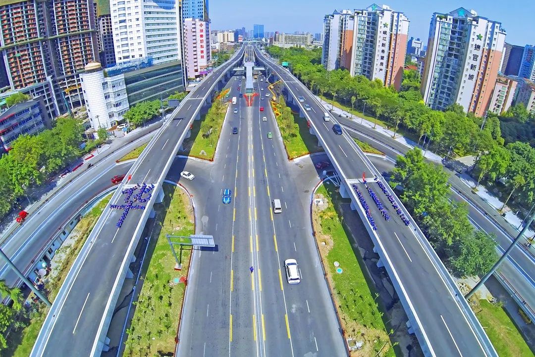 一家大型民营企业的兴衰风雨路,一家民营企业的经历
