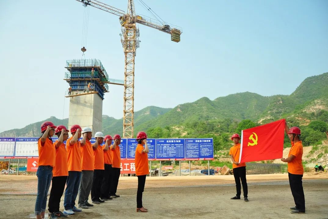 一家大型民营企业的兴衰风雨路,一家民营企业的经历