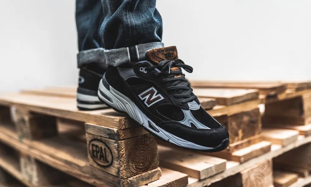 大家都是NewBalance，为啥英产这么“稳”？