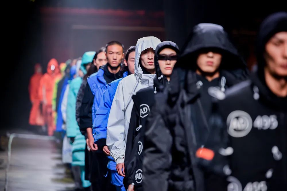 少林联名,少林和特步联名