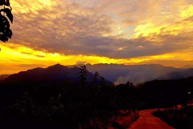 大邑周边带孩子玩的宝藏地,大邑宝藏登山地