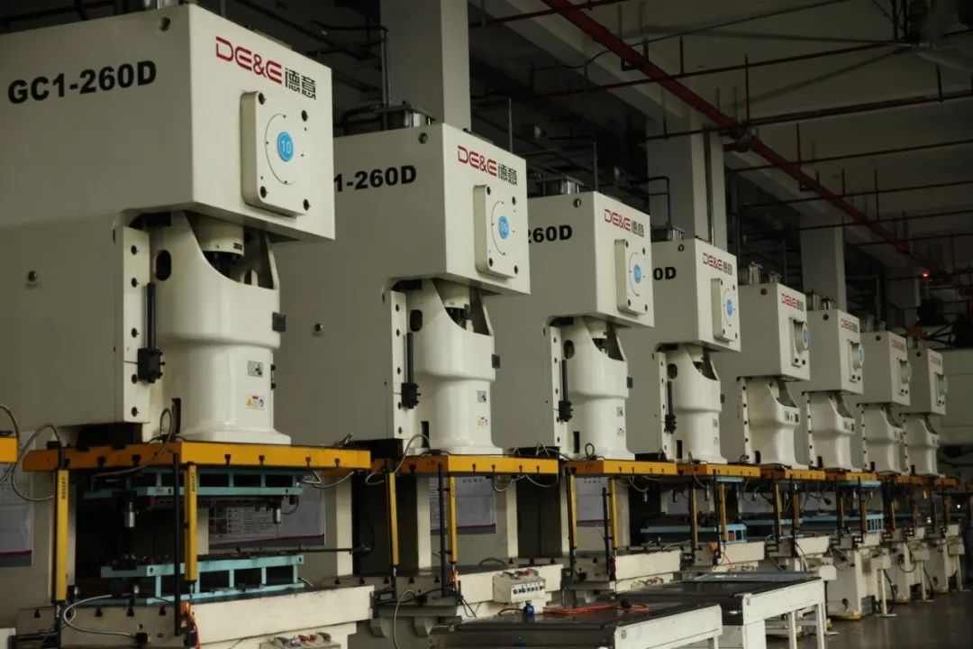 疫情下，杭州知名电器企业“德意”多管齐下化危为“机”，数款拳头产品今起在每满生活开售，在别处买不到这么优惠的价格