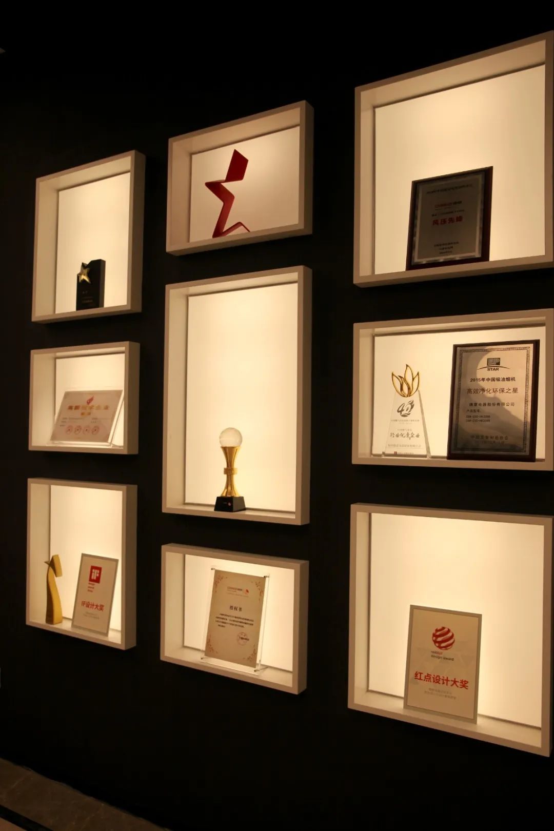 疫情下,杭州知名电器企业“德意”多管齐下化危为“机”,数款拳头产品今起在每满生活开售,在别处买不到这么优惠的价格