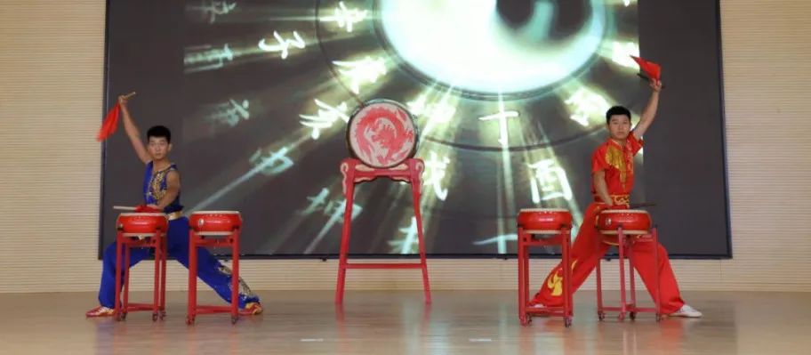 投资超13亿元打造的肇庆“五星级”校园，究竟好在哪里？