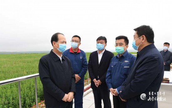 石泰峰：毫不放松抓好草原生态保护让大草原不再遭受创伤永葆美丽容颜