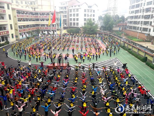 喜看课改花正艳——双峰县三立学校课改纪实