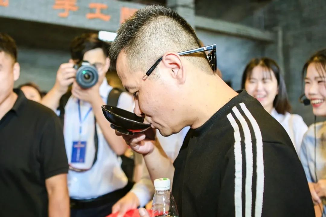 三问酒红标,苏酒头排酒技巧