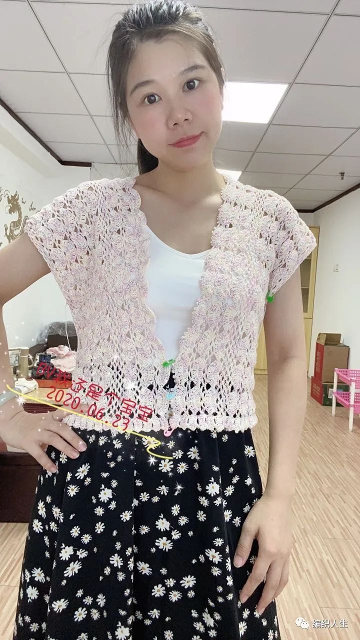 钩针秋夏漂亮的罩衫教程,钩针夏季女士漂亮罩衫教程视频