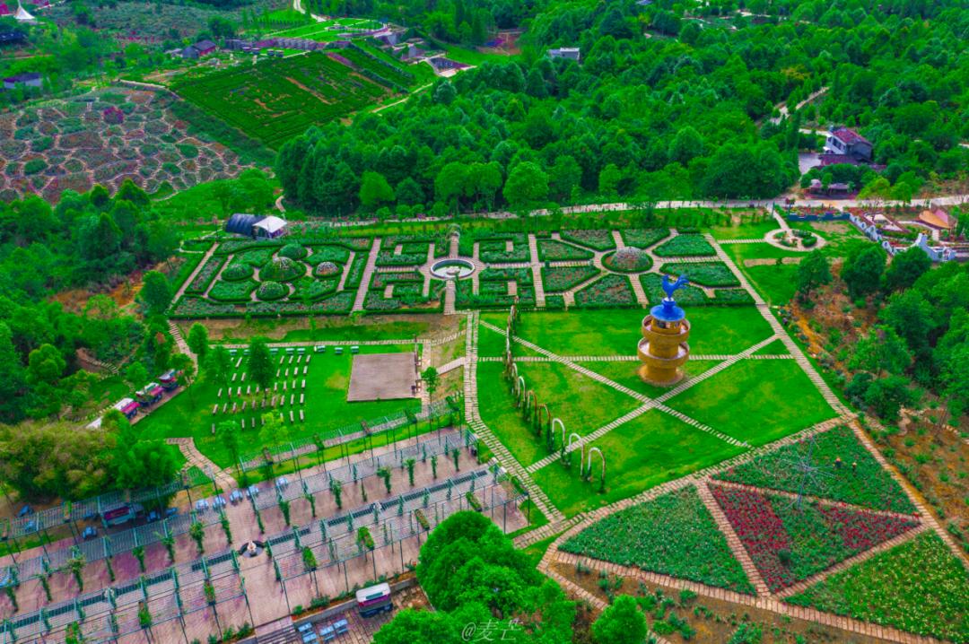 夏日避暑胜地高铁直达,坐动车可直达哪些地方避暑