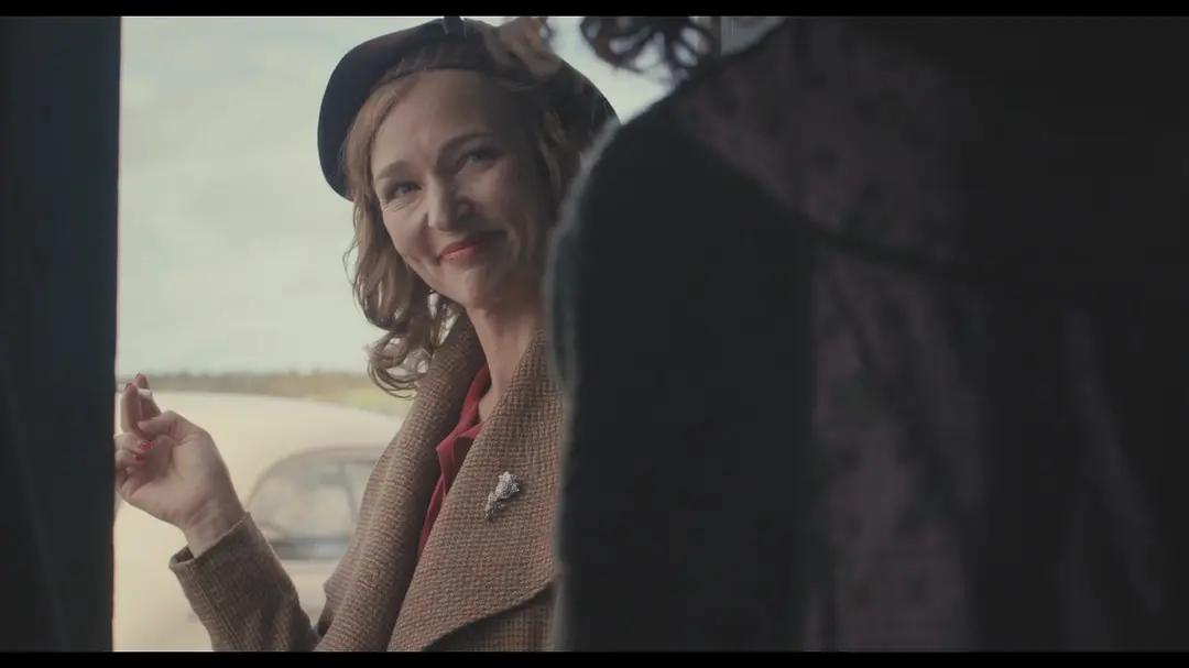 白宫为何求购加拿大农妇的画作？她一生凄凉，却用作品感动世界