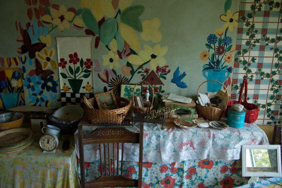 白宫为何求购加拿大农妇的画作?她一生凄凉,却用作品感动世界