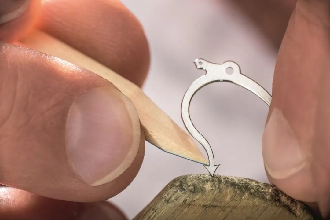 瑞士钟表何以独步天下管窥机芯打磨工艺