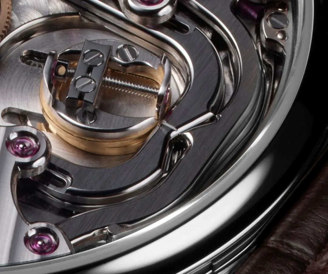 瑞士钟表何以独步天下管窥机芯打磨工艺