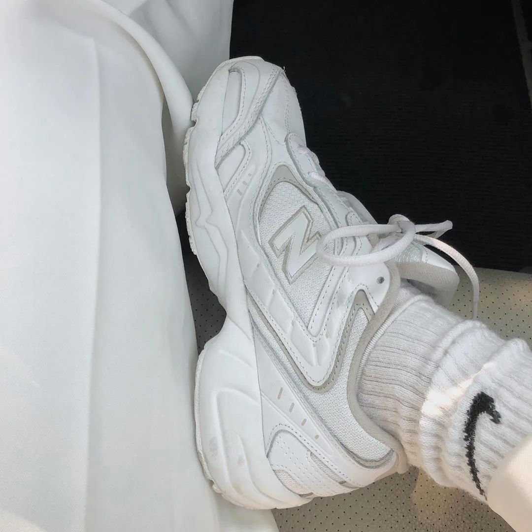 别追BM风了,今年做个NIKE女孩吧