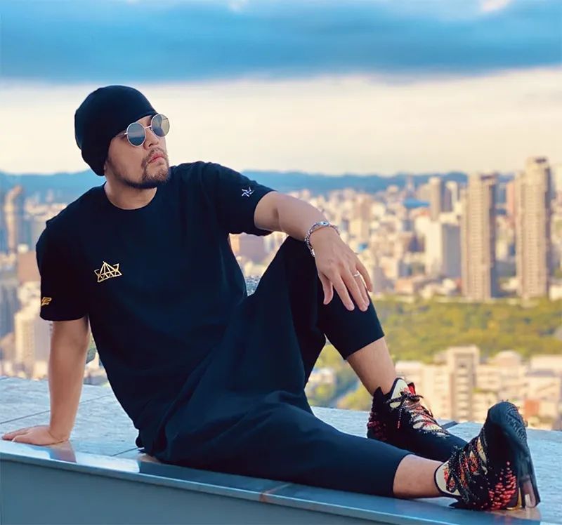 周杰伦耐克球鞋大全,周杰伦上脚nikeair