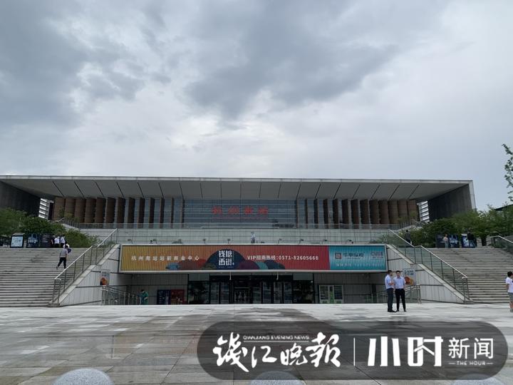 杭州火车南站接人攻略,杭州火车南站换乘15分钟够吗