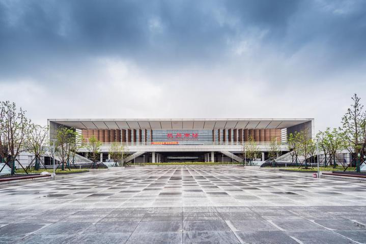 杭州火车南站接人攻略,杭州火车南站换乘15分钟够吗