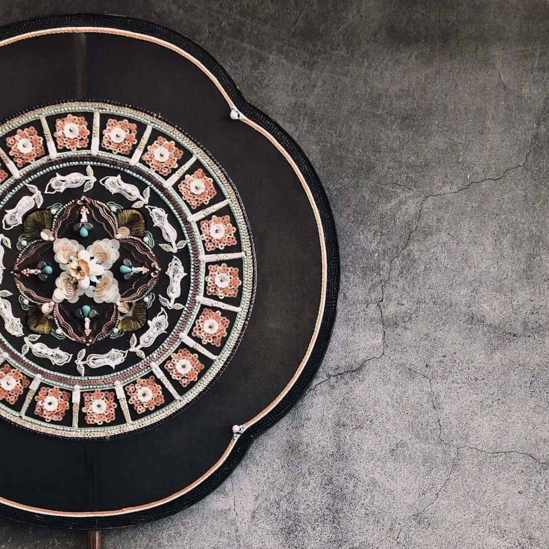 鎵嬪伐鍑ゅ啝澶撮グ鍥㈡墖,鍥㈡墖鍎跨鎵嬪伐