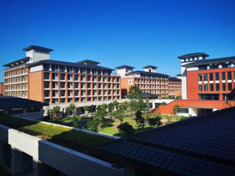 福州三中滨海校区什么时候开校,福州三中直播