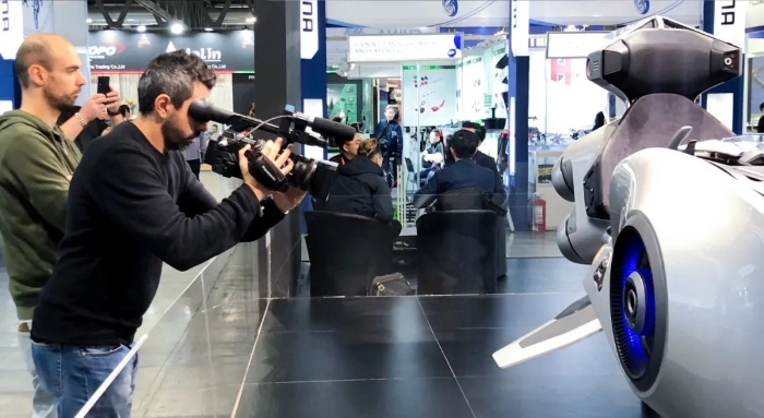 最强两轮设计公司将携轰动去年米兰车展的概念车——「2049」亮相2020ChinaJoyBTOC