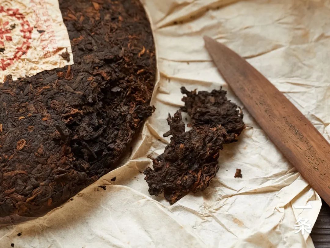 陈年古董普洱茶,普洱生茶老古董茶