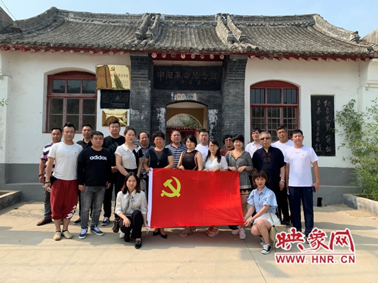 偃师市“两新”*党**组织开展系列活动向“七一”献礼为*党**旗添彩