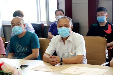 瀛︿範鍏堣繘姒滄牱鍑濊仛濂嬭繘鍔涢噺,瀛︿範鍏堣繘鍏歌寖鍑濊仛濂嬭繘鍔涢噺