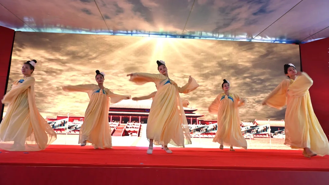 楼盘热势如潮火爆热销,华地美好房子值得买吗