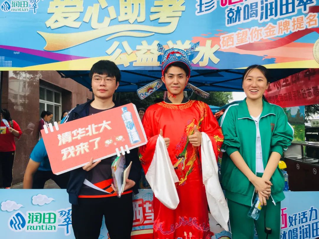 江西高考学生哭着走出考场,江西高考成绩前100名