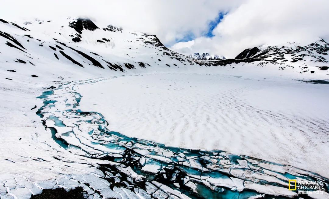 阿尔卑斯自行车雪崩,阿尔卑斯山历史事件