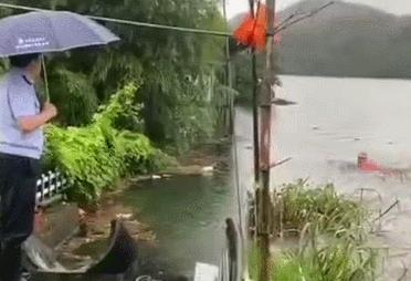 每小时2个西湖冲向下游,新安江水库水位开始下降!建德30万人受影响,桐庐多处汪洋